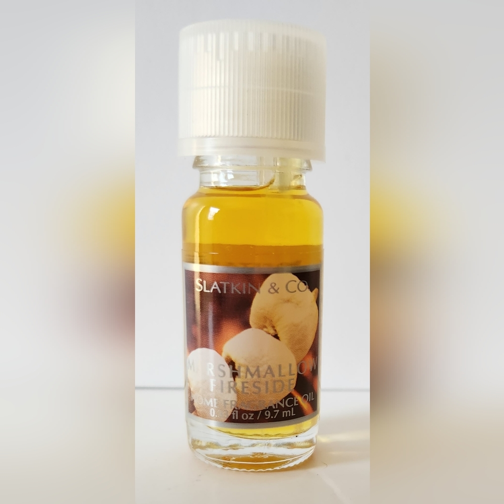 Bath & Body Works - Marshmallow Fireside Home Fragrance Oil - Discontinued/Rare